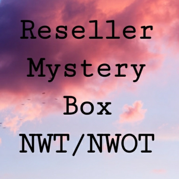 Reseller Box - Picture 1 of 1